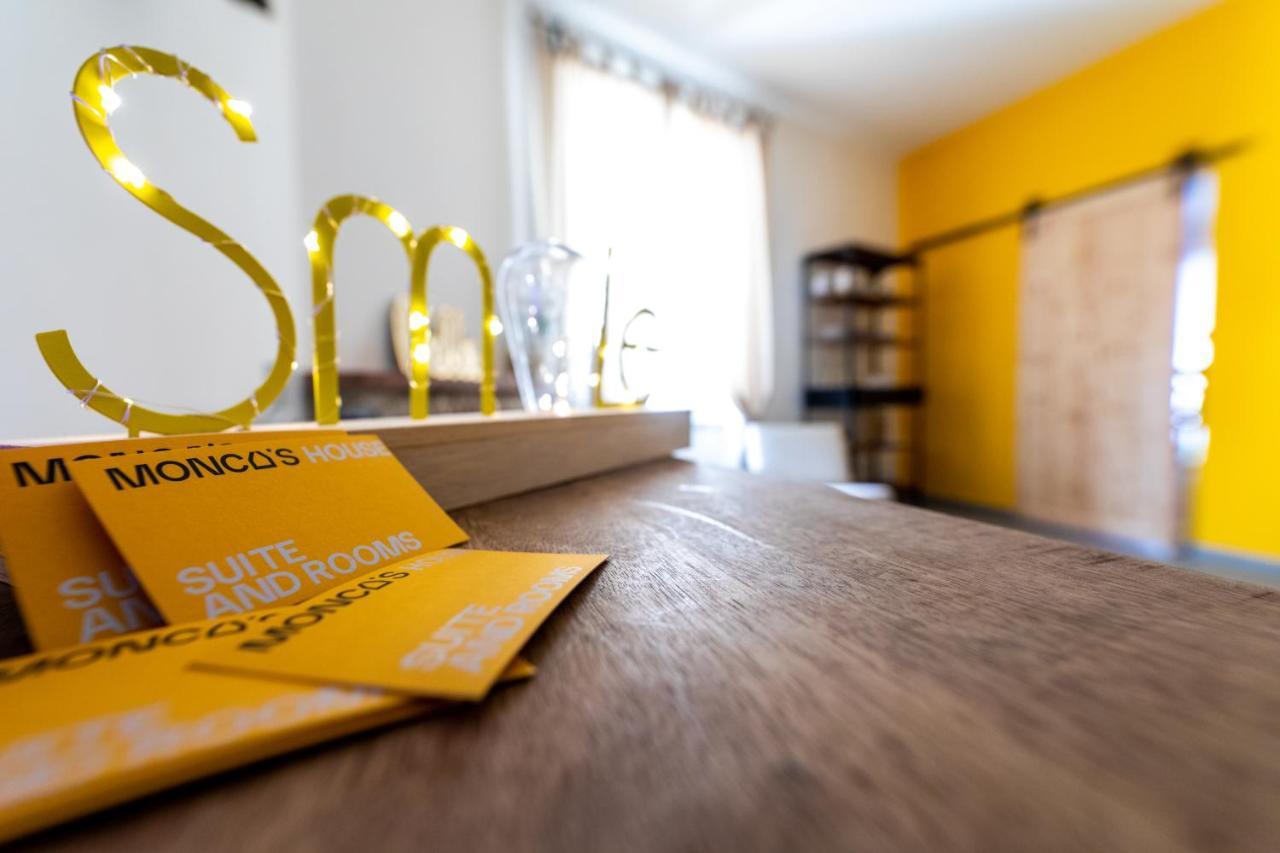 Monca'S House Bed & Breakfast Vietri Bagian luar foto