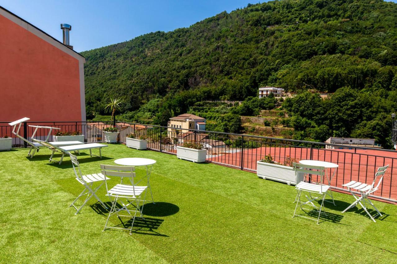 Monca'S House Bed & Breakfast Vietri Bagian luar foto